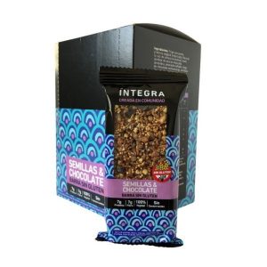 barra de cereal integra semillas y chocolate